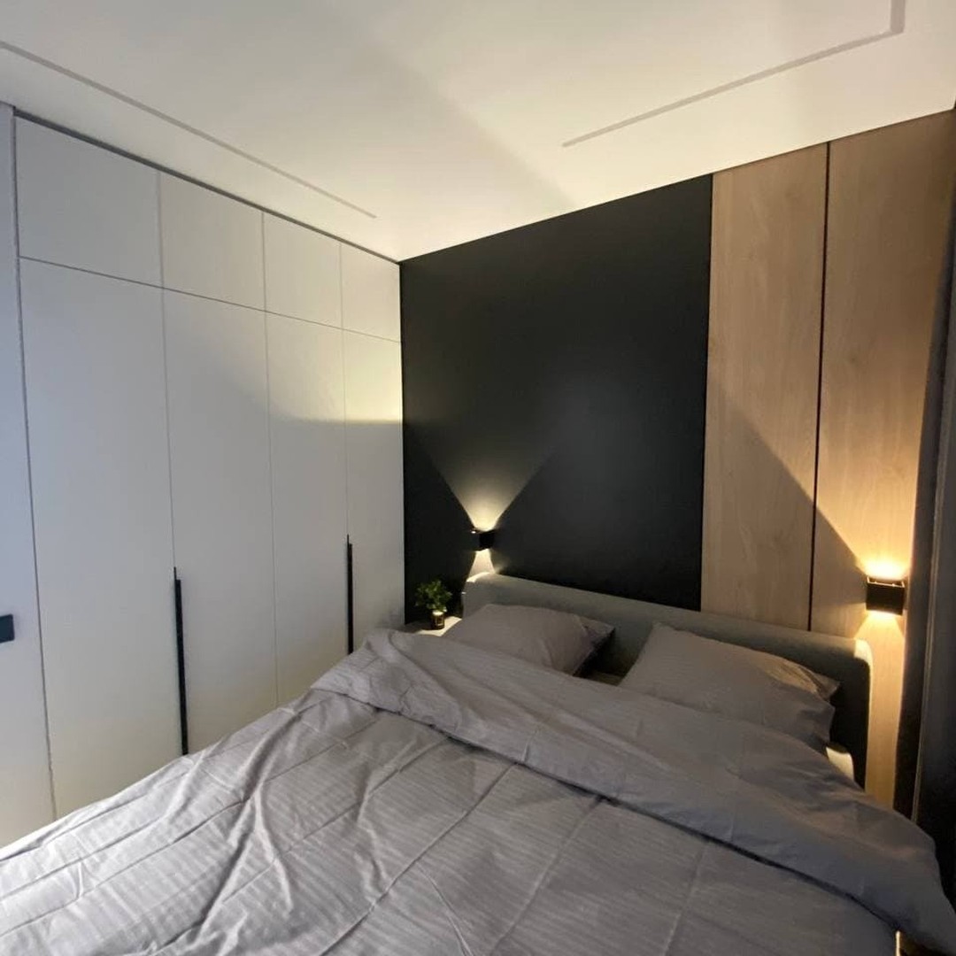Bedroom with graphite wall